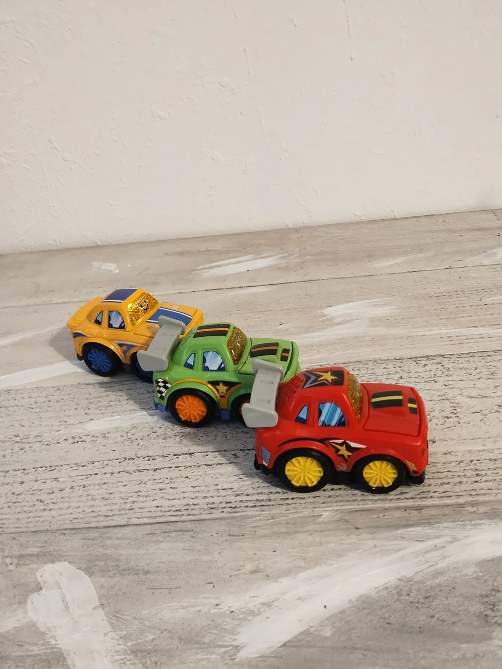 VTech Go Go Smart Wheels Revved Up Blue & Red Race Car Lot Of 3 very good